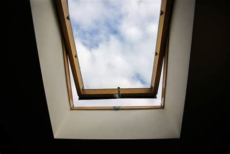 What You Need to Know About Using Skylights for Ventilation