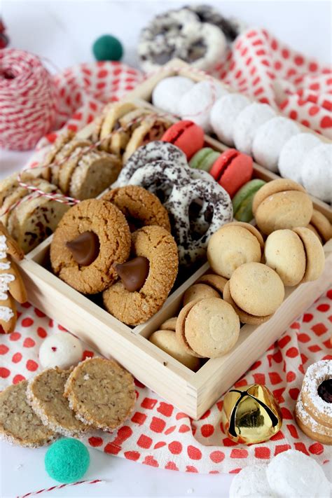 Homemade Holiday Cookie Gifts! | Holiday cookie gift, Holiday cookies ...