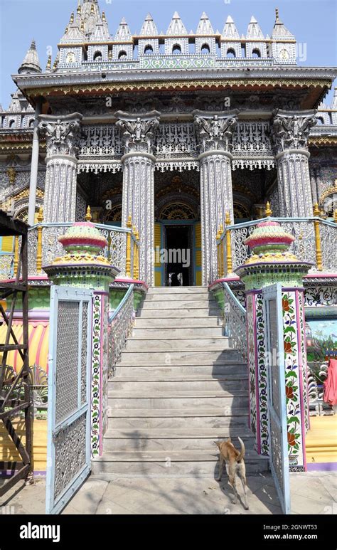 Jain Temple, Kolkata, West Bengal, India Stock Photo - Alamy