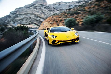 Review: 2017 Lamborghini Aventador S | Fastest lamborghini, Lamborghini ...