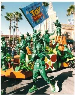 Toy Story Parade 8x10 Publicity Photo - Toy Story Collectibles