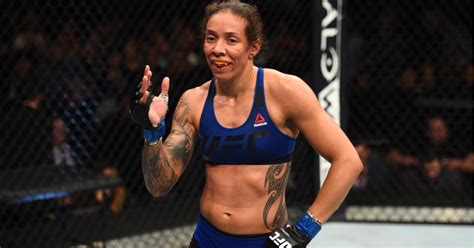 Former UFC Champion Germaine De Randamie Announces Pregnancy