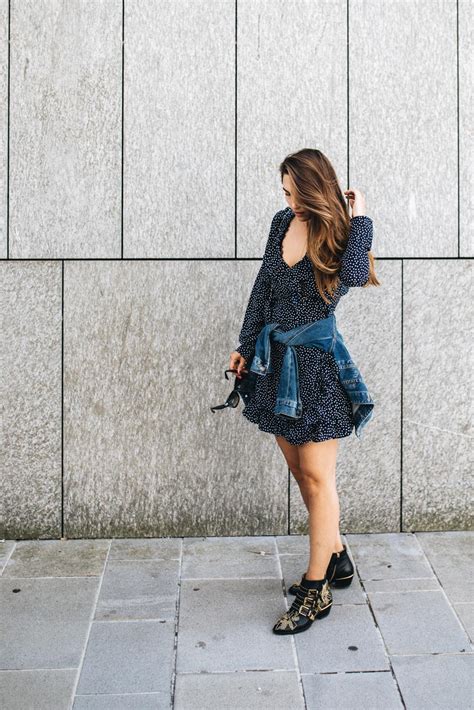 Outfit: How to style a wrap dress for the day - You rock my life