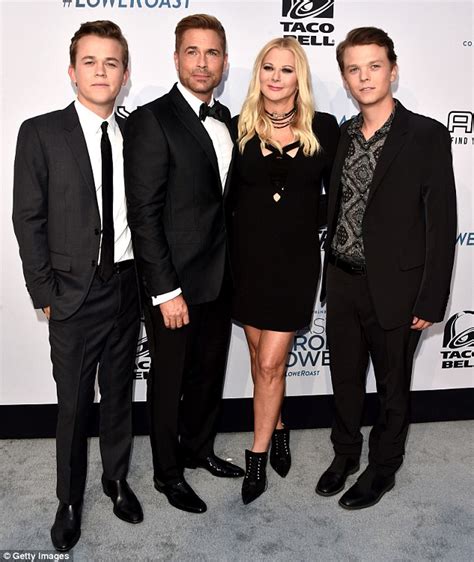 Rob Lowe pictured with gorgeous wife Sheryl Berkoff and sons at Comedy ...