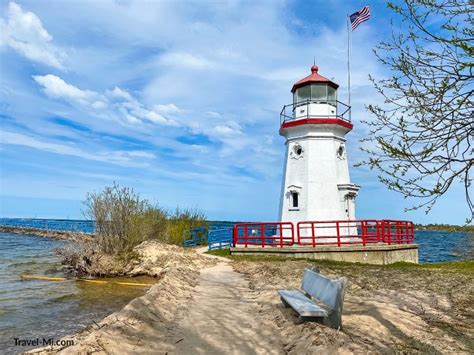 Incredible Cheboygan MI: Top Things To Do, Lighthouses,Beaches, Hotels