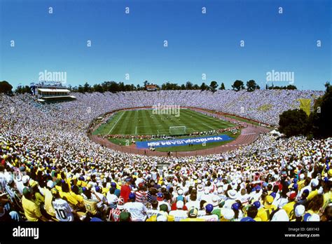 Soccer - World Cup USA 1994 - Second Round - USA v Brazil - Stanford ...