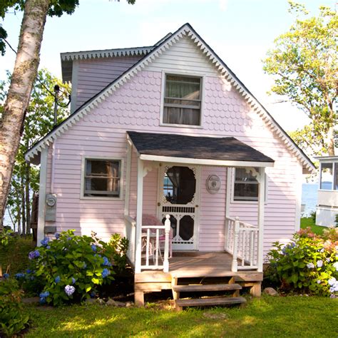 Maine Waterfront Cottage Rentals | Vacation Homes | Belfast, Camden, Northport