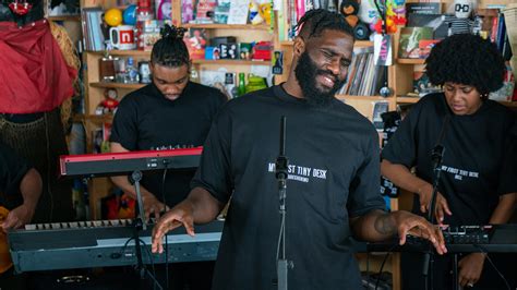 Video: Watch Tobe Nwigwe Play The Tiny Desk : NPR