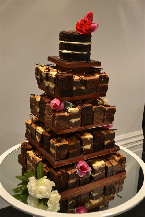 Top 10 Brownie Wedding Cakes | Wedded Wonderland