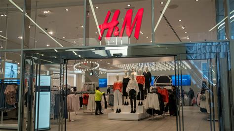 Hit hard by pandemic, Swedish fashion retailer H&M to close 250 stores