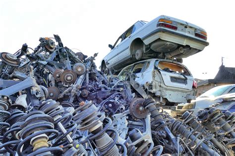 Why Should You Buy Car Parts from a Junkyard?