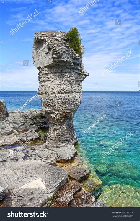 Rock Formations Coast Flowerpot Island Georgian Stock Photo 204334189 ...