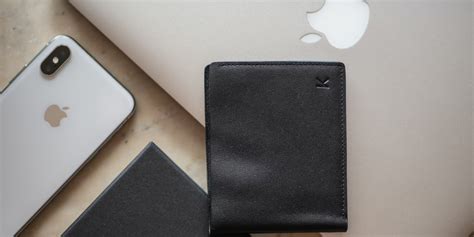 Smart Wallets: How Does RFID Work?