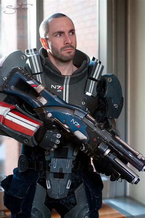 Commander Shepard - Mass Effect 3 Cosplay by Punished Props | Mass effect, Video game cosplay ...