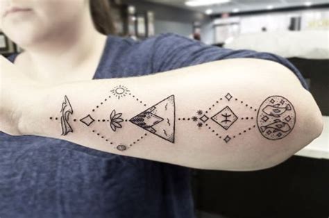 50 Zodiac Tattoos That Are Out of This World | Zodiac tattoos, Pisces ...