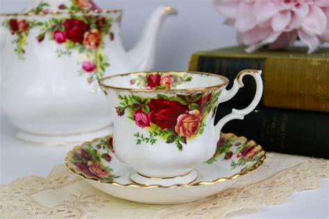 Royal Albert Old Country Roses Teacup And Saucer - The Teacup Attic