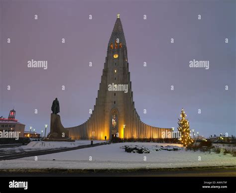 Cathedral reykjavik hi-res stock photography and images - Alamy