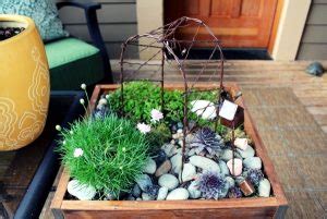 16 Mini Garden Coffee Tables That Will Fascinate You
