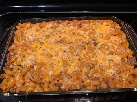 Cheesy Macaroni and Hamburger Casserole Is Just the Comfort Food You Need