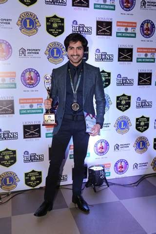 Harshad Chopda Height, Age, Family, Wiki, News, Videos, Discussion & More