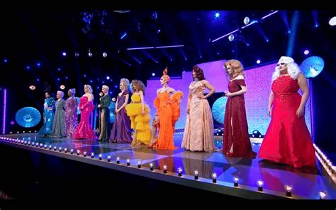 The most beautifully colorful runway in Drag Race Herstory : r ...