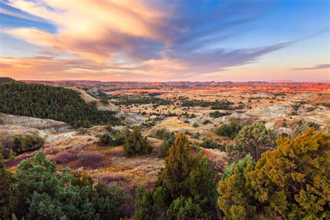 Top 10 Landmarks in North Dakota - RVshare.com