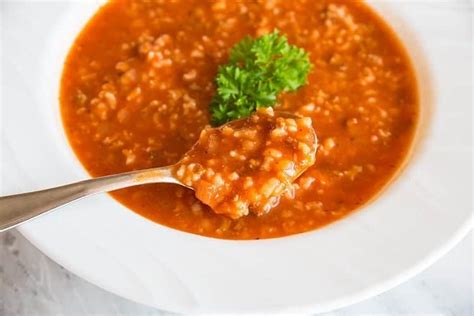 Simple Tomato & Rice Hamburger Soup - The Kitchen Magpie