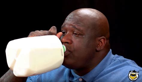 Shaq's Top 9 Reactions To Eating The Hottest Wings In The World