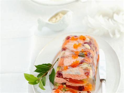 Salmon Aspic Recipe | EatSmarter