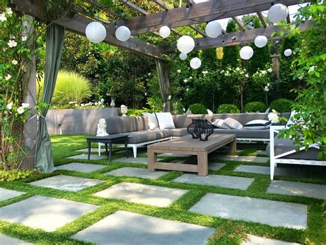 20 Amazing Backyard String Light Ideas For A Dreamy Ambiance