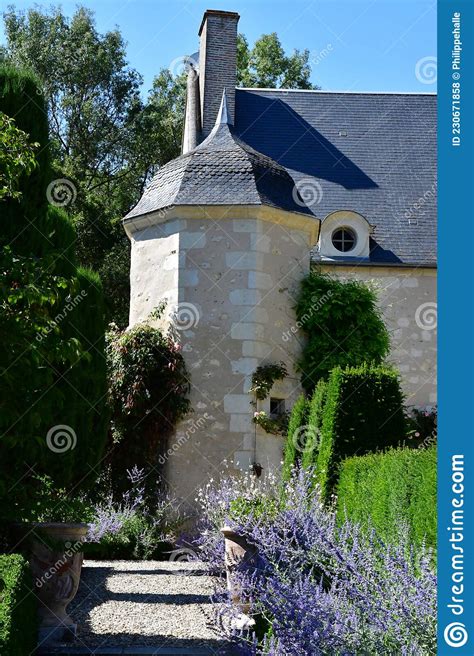 Poulaines; France - July 13 2020 : Poulaines Estate Stock Photo - Image of botanic, history ...