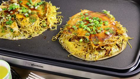 Okonomiyaki, Hiroshima-Style | Zojirushi.com