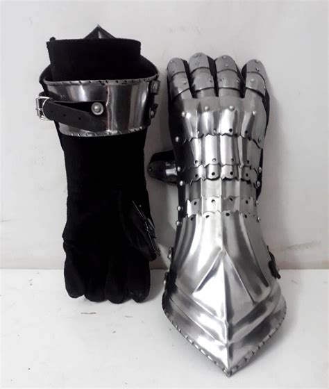 Medieval Gauntlet Armor Pair Gloves Armor Wearable Gloves - Etsy