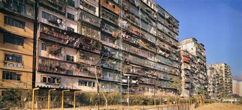 Girard G., Lambot I. Life in Kowloon Walled City. — Hong Kong, 1993 ...