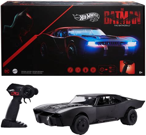 Hot Wheels RC The Batman Batmobile, Remote-Controlled 1:10 Scale Toy ...