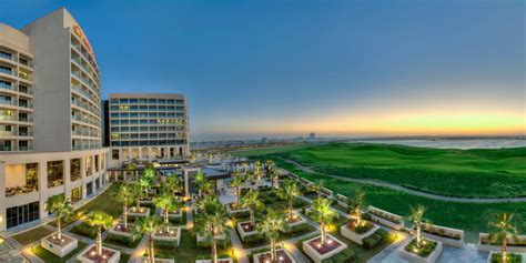 Classic Resorts | Crowne Plaza Abu Dhabi Yas Island