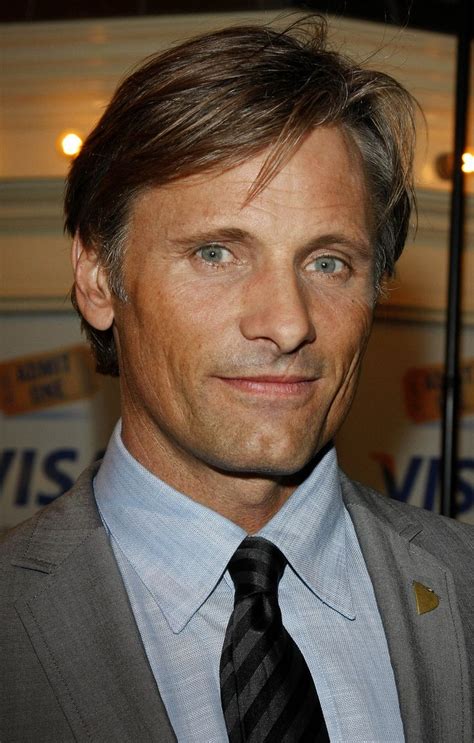 LotR Obsession | Celebrities male, Viggo mortensen, Movie stars