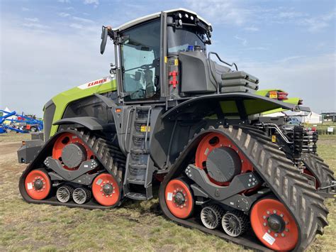 CLAAS XERION 12 Series Tractor, Prices & Specs | AgDealer.com