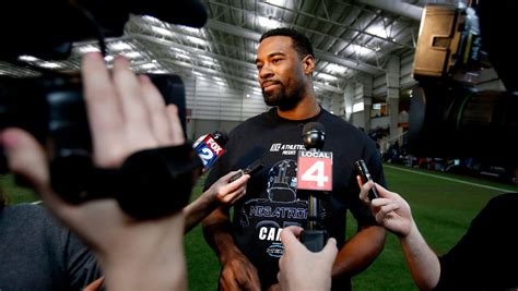 Calvin Johnson: Detroit Lions 'wanted me to change my story' about ...