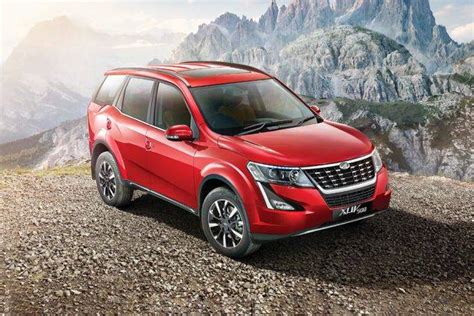 Mahindra XUV500 Price, Images, Mileage, Reviews, Specs