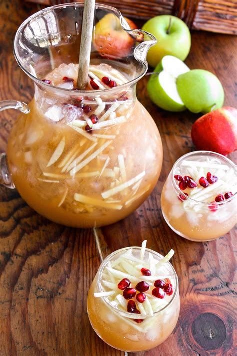 10 Easy Sangrias for Fall (With images) | Apple cider sangria, Cider sangria, Thanksgiving sangria