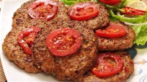 Chapli Kabab Recipe - Cook with Hamariweb.com