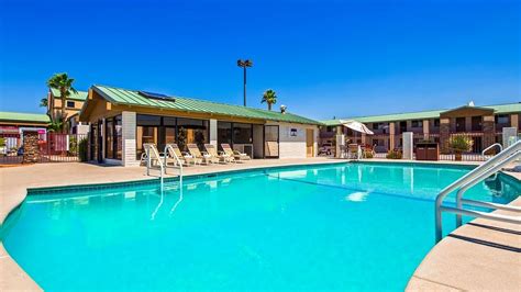 Best Western Plus King's Inn & Suites Pool Pictures & Reviews - Tripadvisor