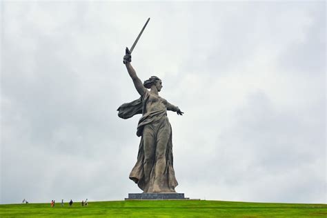 Premium Photo | Statue "Motherland" on Mamayev Kurgan, Volgograd city, Russia