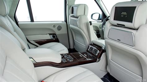 2015 Range Rover Vogue Hybrid | Interior Rear Seats