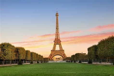 10 of the Best Historic Sites in France | Historical Landmarks ...