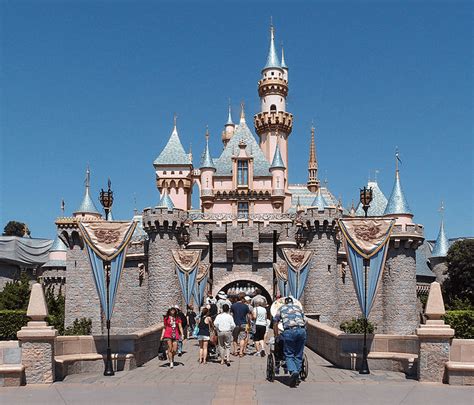 Walt Elias Disney’s Fantasy Made Real: Disneyland Opens