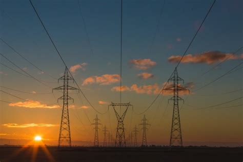 The Benefits Of Power Line Design Software In The Energy Industry | Bit Rebels