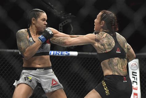 Amanda Nunes KOs Cyborg in 51 seconds, Jones wins at UFC 232