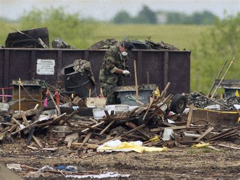 ATF agents at fatal 1993 Waco raid describe being under barrage of gunfire - ABC News